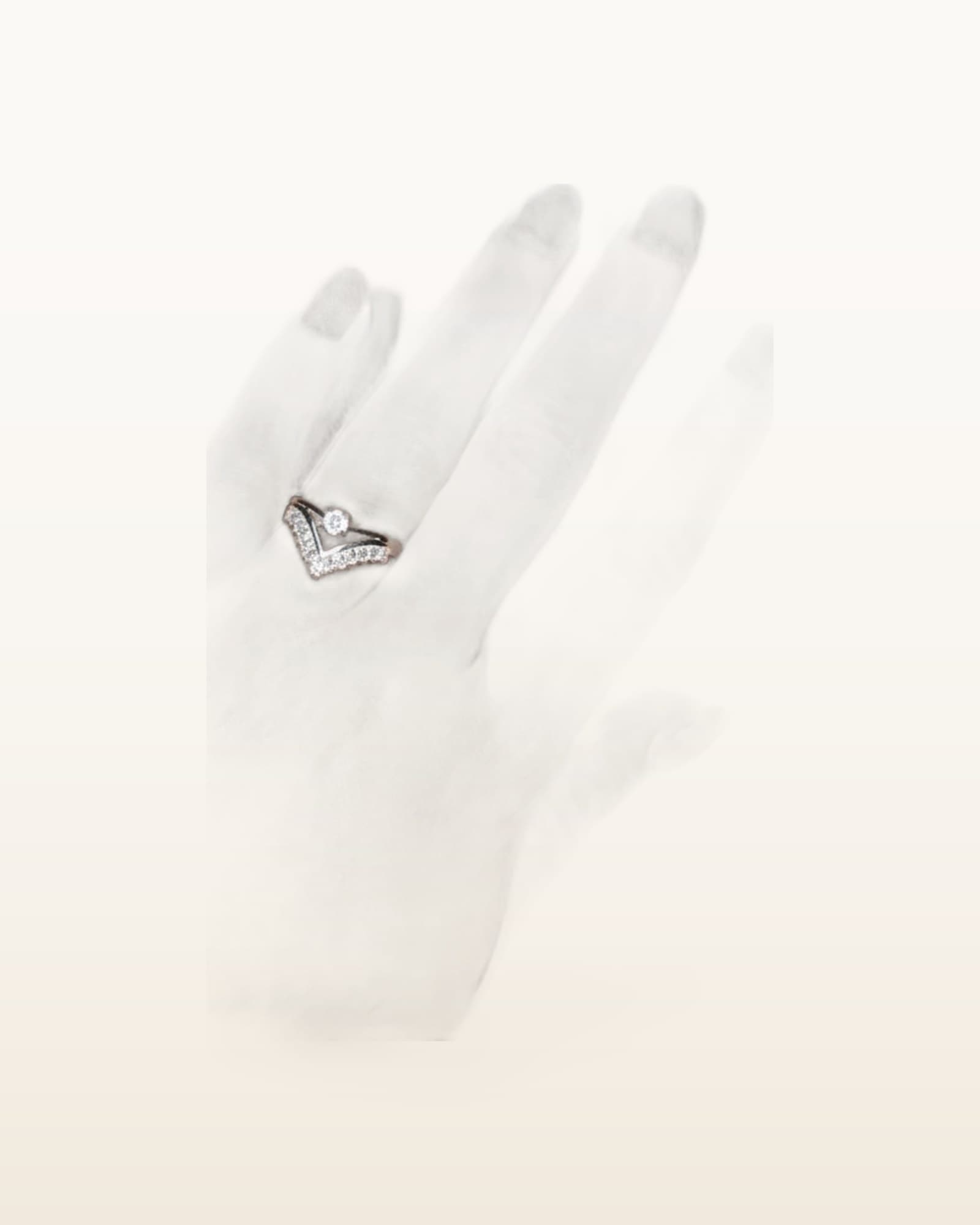 Classic Wave-centric Zircon Ring — detail view 2