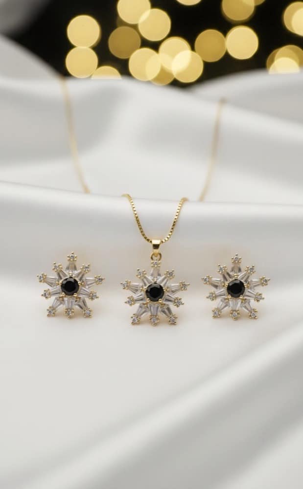 Snowflake zircon pendant set in black